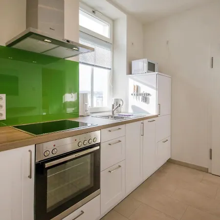 Apartment Strandvillen - Mit 1 Schlafzimmer Und Balkon Sv-007 *